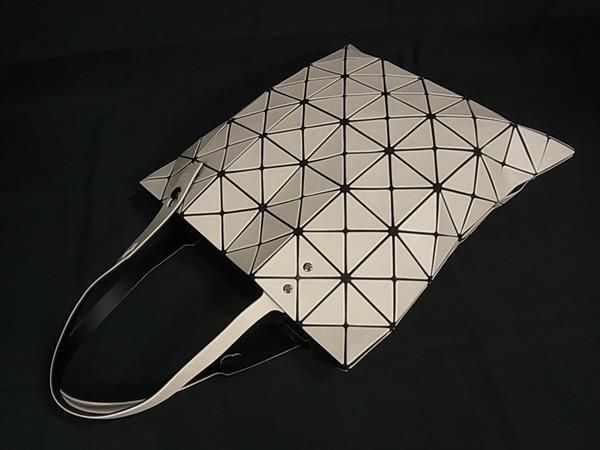 1円 ■新品同様■ BAO BAO ISSEY MIYAKE バオバオイッセイミヤケ マット レザー ハンドバッグ トート ショルダー ベージュ系 FA3972の画像3