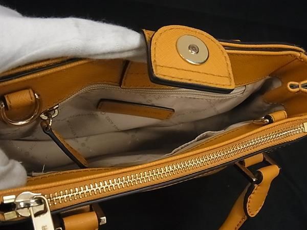 1円 ■新品同様■ MICHAEL KORS マイケルコース レザー 2WAY ハンドバッグ ショルダー 斜め掛けかばん レディース イエロー系 FA4981の画像5