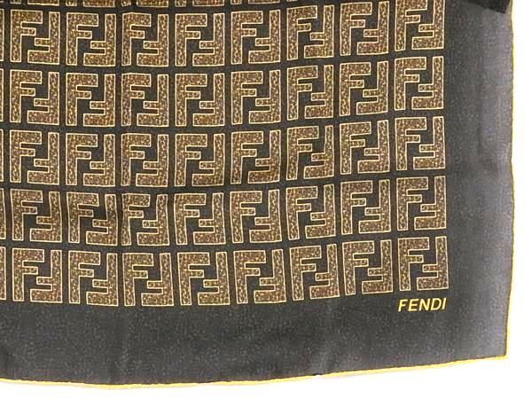 ■新品同様■ FENDI フェンディ ズッカ柄 シルク100% スカーフ ハンカチーフ レディース ブラウン系 AU9935_画像4