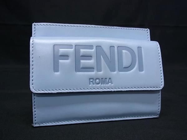 1円 ■美品■ FENDI フェンディ レザー カードケース コインパース コインケース 小銭入れ メンズ レディース ライトブルー系 FA5788の画像1