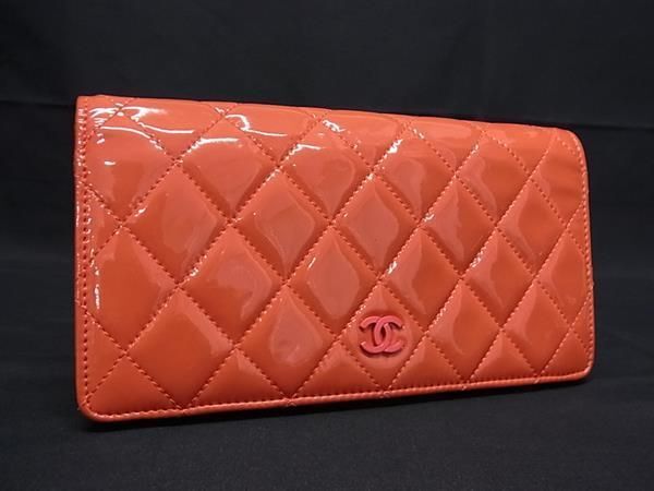 1円 CHANEL シャネル ココマーク マトラッセ パテントレザー キルティング 二つ折り 長財布 ウォレット 小銭入れ オレンジ系 BL0359_画像1