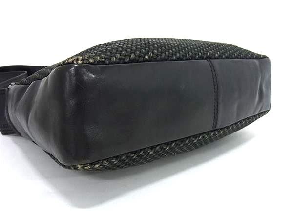 1円 BOTTEGA VENETA ボッテガヴェネタ ヴィンテージ キャンバス×レザー ワンショルダーバッグ レディース ブラック系 AW8432_画像4