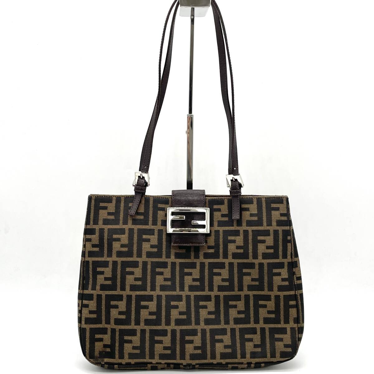 1円 美品 FENDI フェンディ ズッカ柄 ズッカ マンマ トートバッグ カーキ キャンバス レザー FFロゴ SV金具の画像1