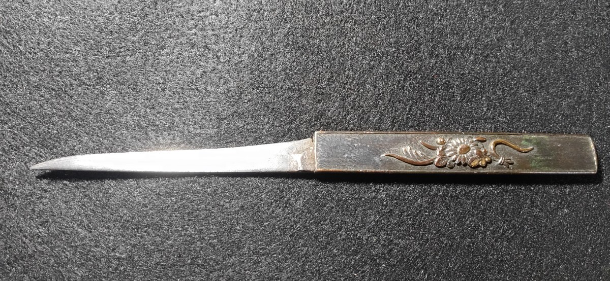 日本刀装具 小柄穂先小刀付 時代物 金工 ④の画像1