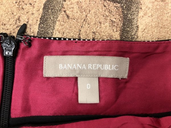 BANANA REPUBLIC バナナリパブリック レディース ドット スリット入り ウエストリボン タイトスカート 0 黒_画像2