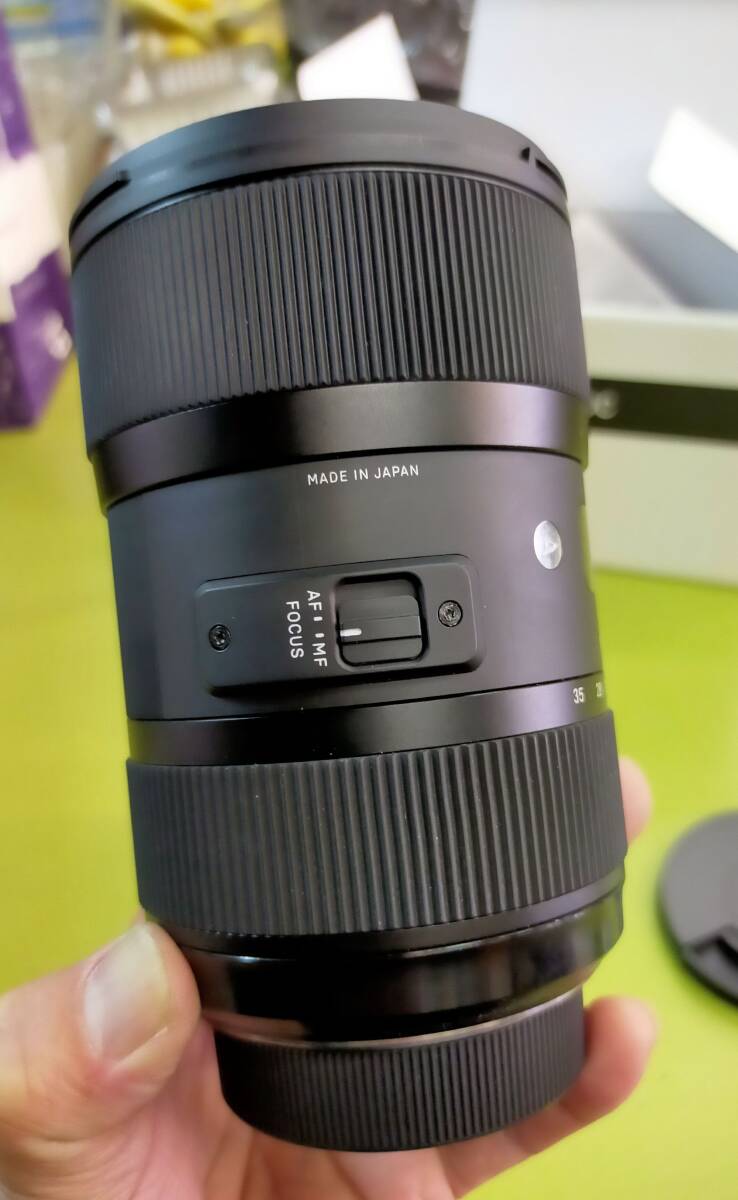 【未使用に近い】SIGMA シグマ 18-35mm F1.8 DC HSM | Art ニコンＦマウント用 使用頻度少なく 防湿庫保管 状態良好の画像7