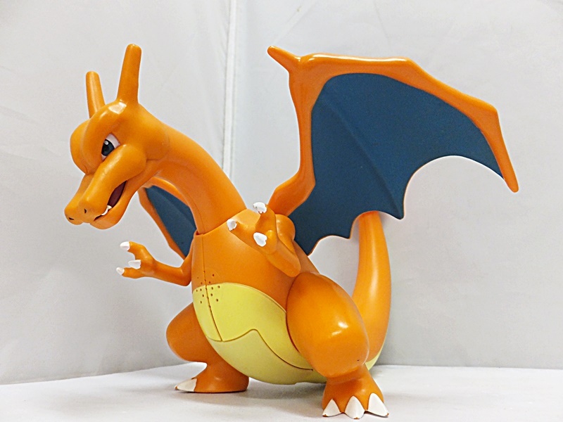 現状品・ジャンク扱い ポケモンアクションフィギュア リザードン 本体のみ / タカラトミー TOMY ポケットモンスター ベストウイッシュ_画像3