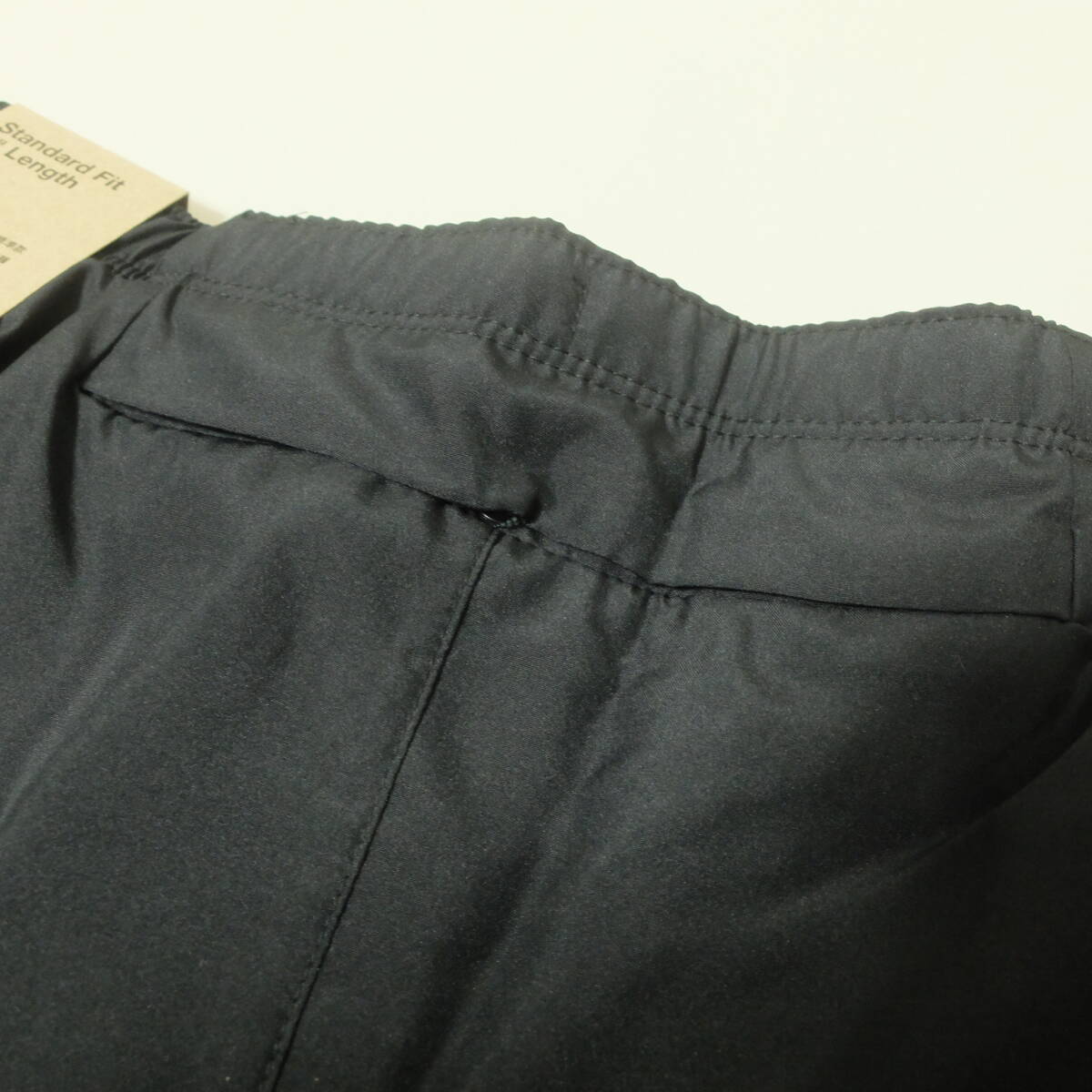 [新品 送料込] メンズL ナイキ チャレンジャー ショートパンツ CZ9063 ランニングパンツ ハーフパンツ Nike Challenger Running Shorts_背面にスナップボタン付きポケット