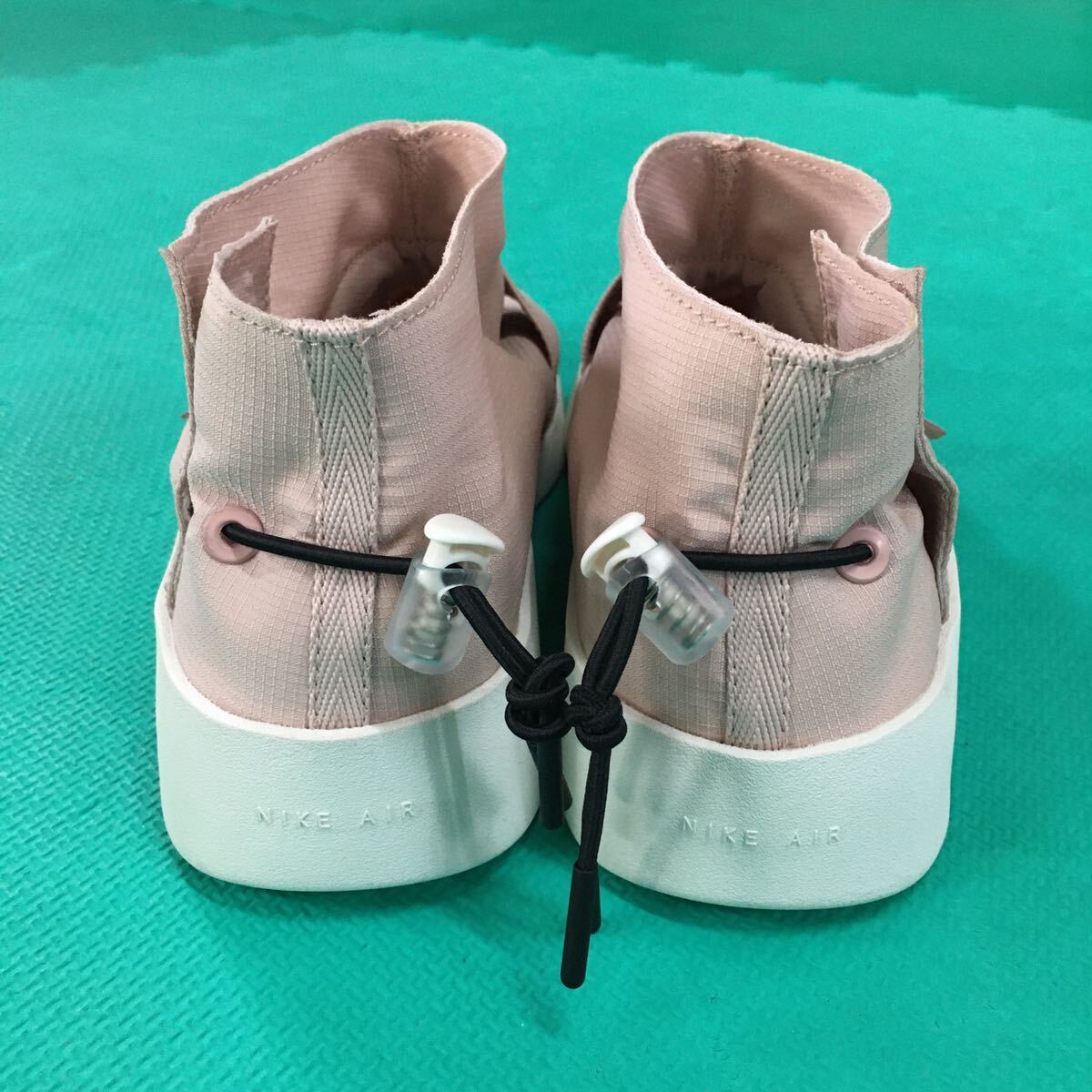 インソール欠品 NIKE AIR FEAR OF GOD MOC AT8086 200 US8.5 極美中古 ナイキ エア フィア オブ ゴッド モック 26.5cm 古着 スニーカーの画像4