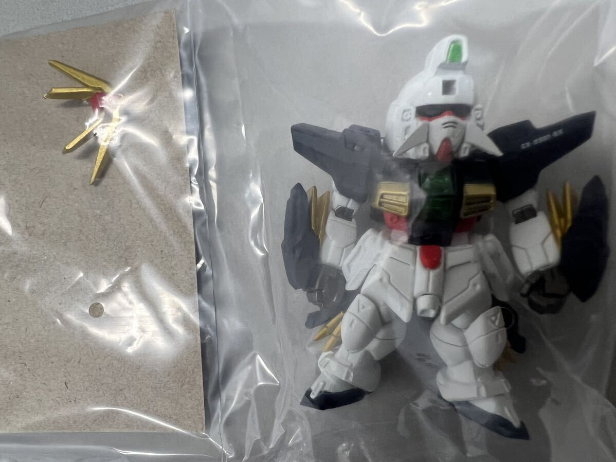 ガンダムコンバージ FW GUNDAM CONVERGE 10周年 UNIVERSAL CENTURY プレミアムバンダイ限定 食玩 フィギュア ガンダムDXの画像4