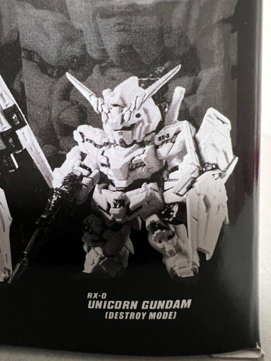 ガンダムコンバージ　FW GUNDAM CONVERGE 10周年 UNIVERSAL CENTURY SET プレミアムバンダイ限定　食玩　ユニコーンガンダム　RX-0_画像1