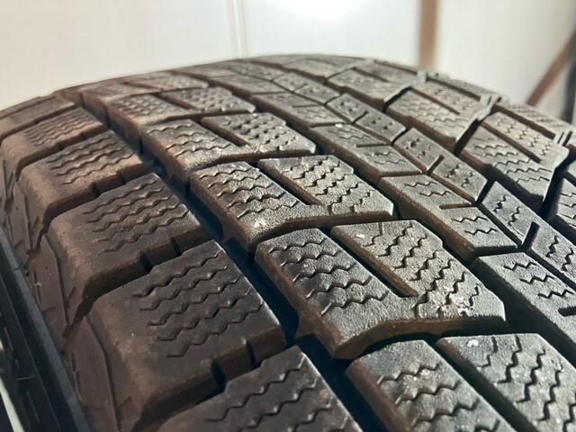 静岡発☆ カローラクロスなど DUNLOP WINTERMAXX SJ8 215/60R17 2022年製 スタッドレス 160サイズ 2個口発送 ※商品説明必読の画像5