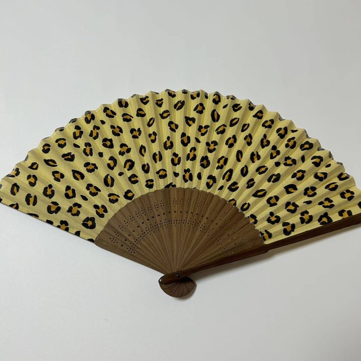  fan leopard print 