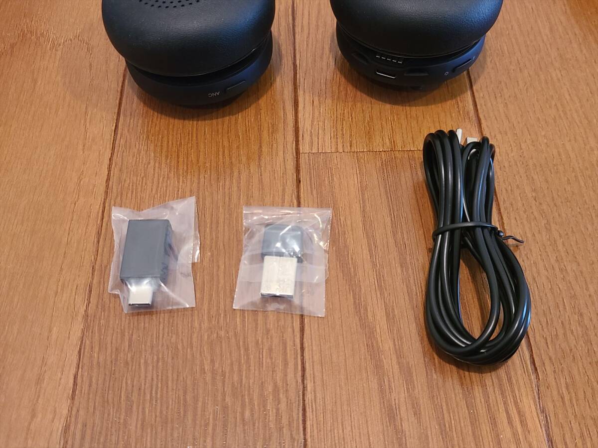 Ankerワイヤレスヘッドセット PowerConf H700（充電スタンド付き）（ほぼ新品）の画像4