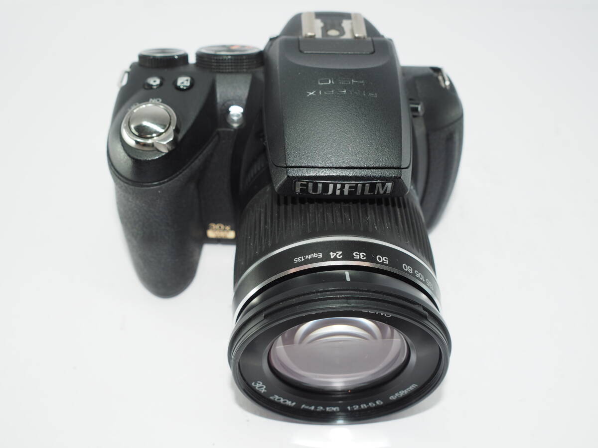 ★超極上★ フジフィルム FUJIFILM FINEPIX HS10 デジタルカメラ ★単三電池ｘ4本仕様 ＃Ａ247の画像2