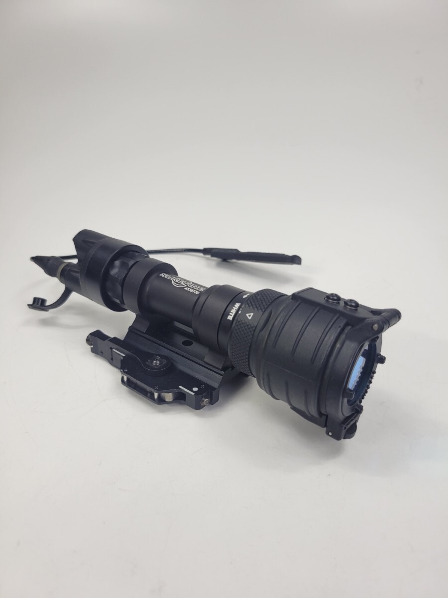 SUREFIRE フラッシュライト M952V フィルター付きの画像1