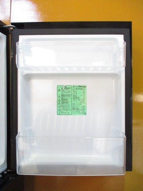 ☆Hisense ハイセンス 2ドア ノンフロン冷凍冷蔵庫 134L HR-G13B-BR ダークブラウン 2021年製 直接引取OK w4252の画像3