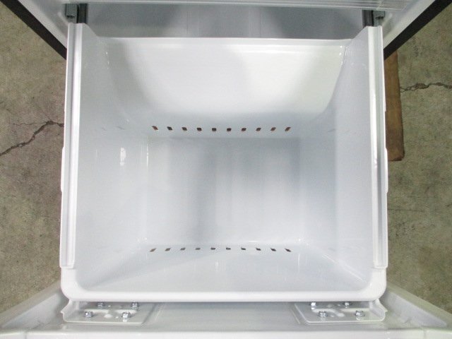 ☆TOSHIBA 東芝 2ドア ノンフロン冷凍冷蔵庫 153L GR-S15BS セミマットブラック 2021年製 直接引取OK w4225の画像8