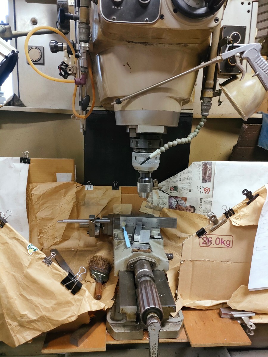110000円 山崎 NC フライス盤 YZ-8NC 1989年 YAMASAKI - フライス盤 110000円 山崎 NC フライス盤 YZ-8NC 1989年 YAMASAKI - フライス盤