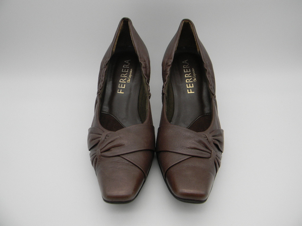 *[ FERRERA ]* tea color leather pumps (23cm)