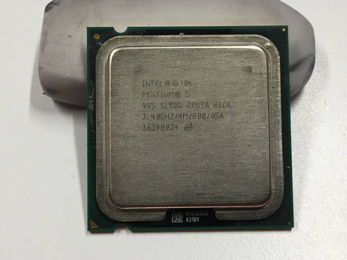 B1329)Intel Pentium D 945 SL9QQ 3.40GHz used operation goods 