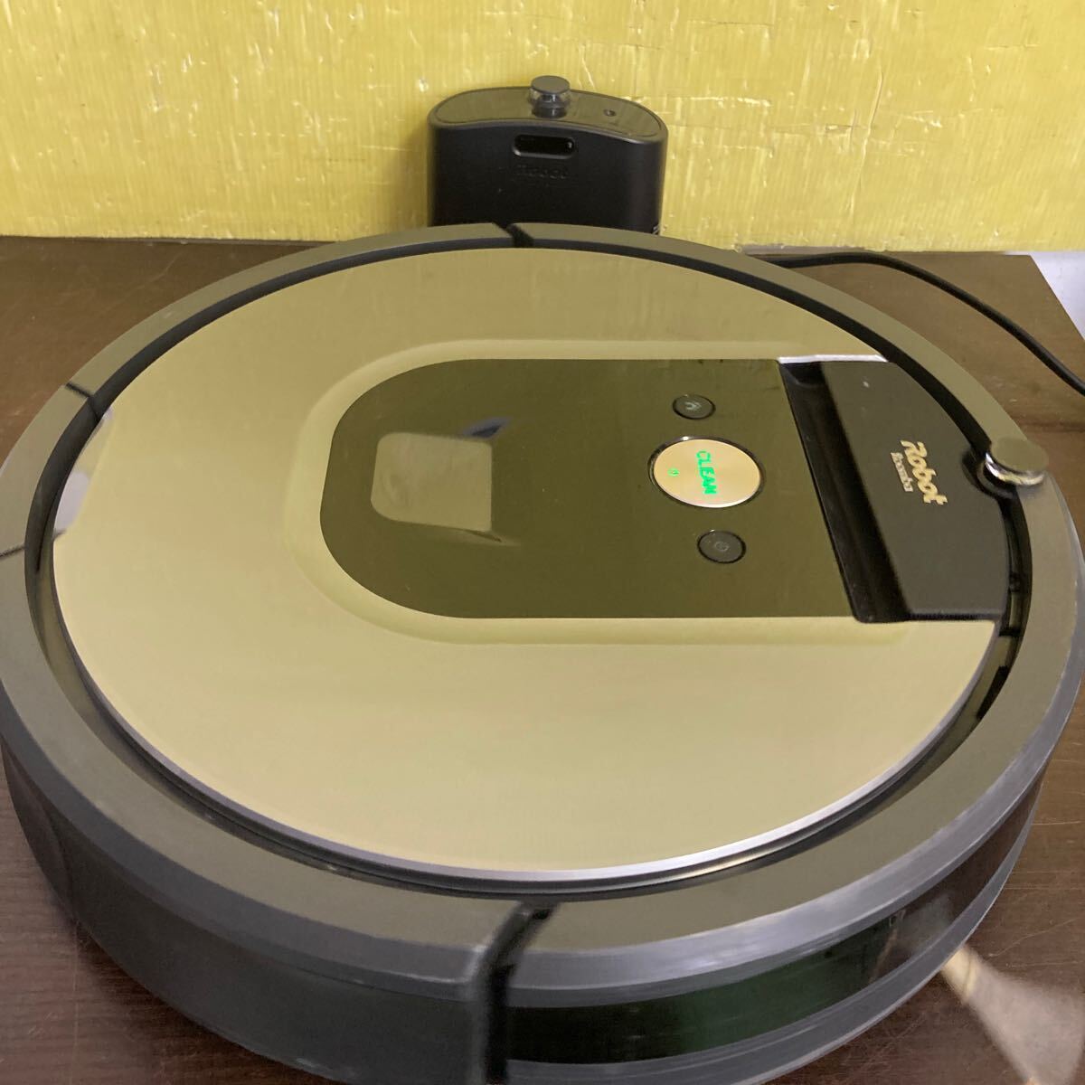 iRobot Roomba ルンバ 960 ロボット掃除機 充電器 電源アダプター付_画像10