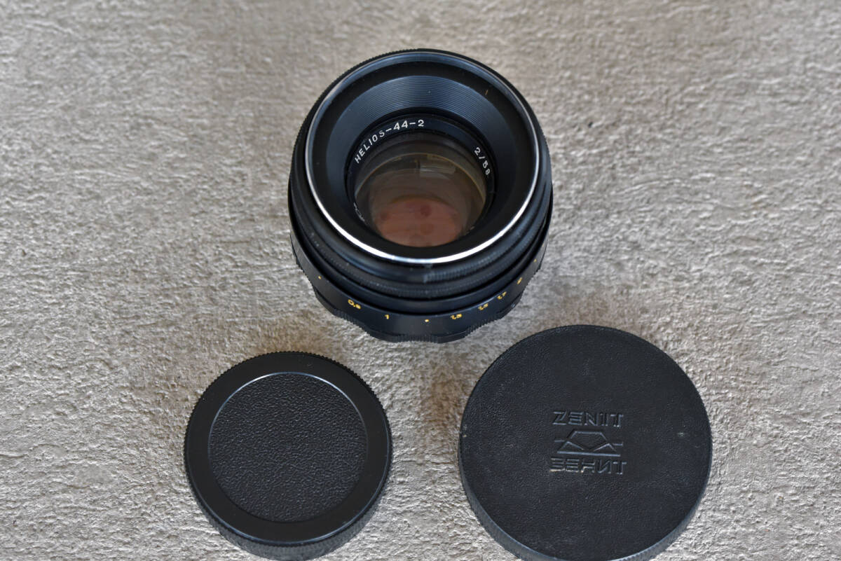 HELIOS 44-2 58mm F2 M42 mount Old lens Russia 