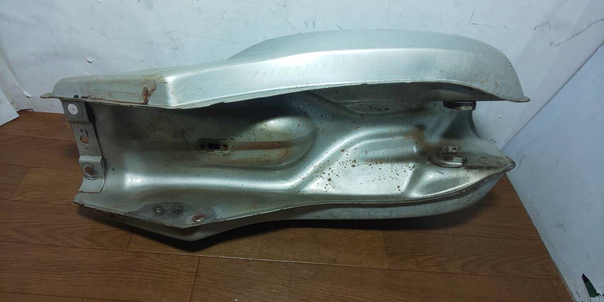 ヤマハ SRX400 SRX250 SRX600 タンク ガソリンタンクの画像9