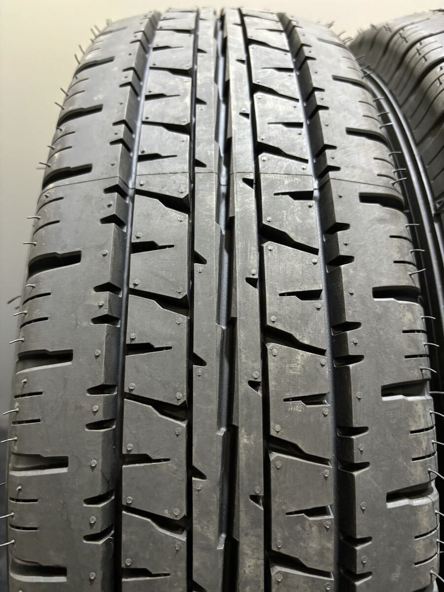 イボ付 195/80R15 107/105L LT DUNLOP/ENASAVE VAN01 23年製 夏タイヤ 4本 ダンロップ エナセーブ ハイエース キャラバン (南6-F314)_画像5