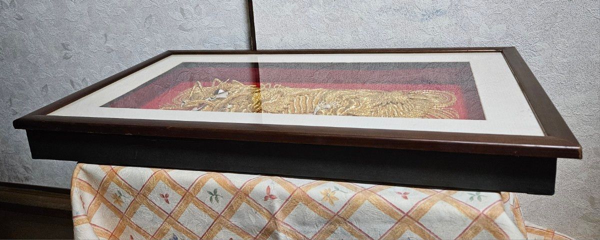 金糸刺繍　龍　額入り　手作り　アンティーク　今年の干支