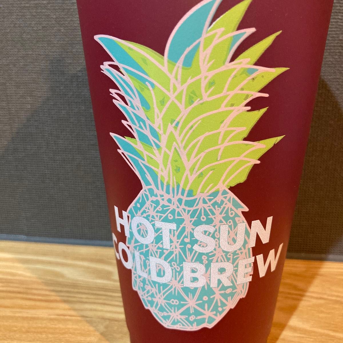 ハワイ限定！STARBUCKS スターバックス リユーザブルカップ タンブラー コールドカップ 24floz/709ml