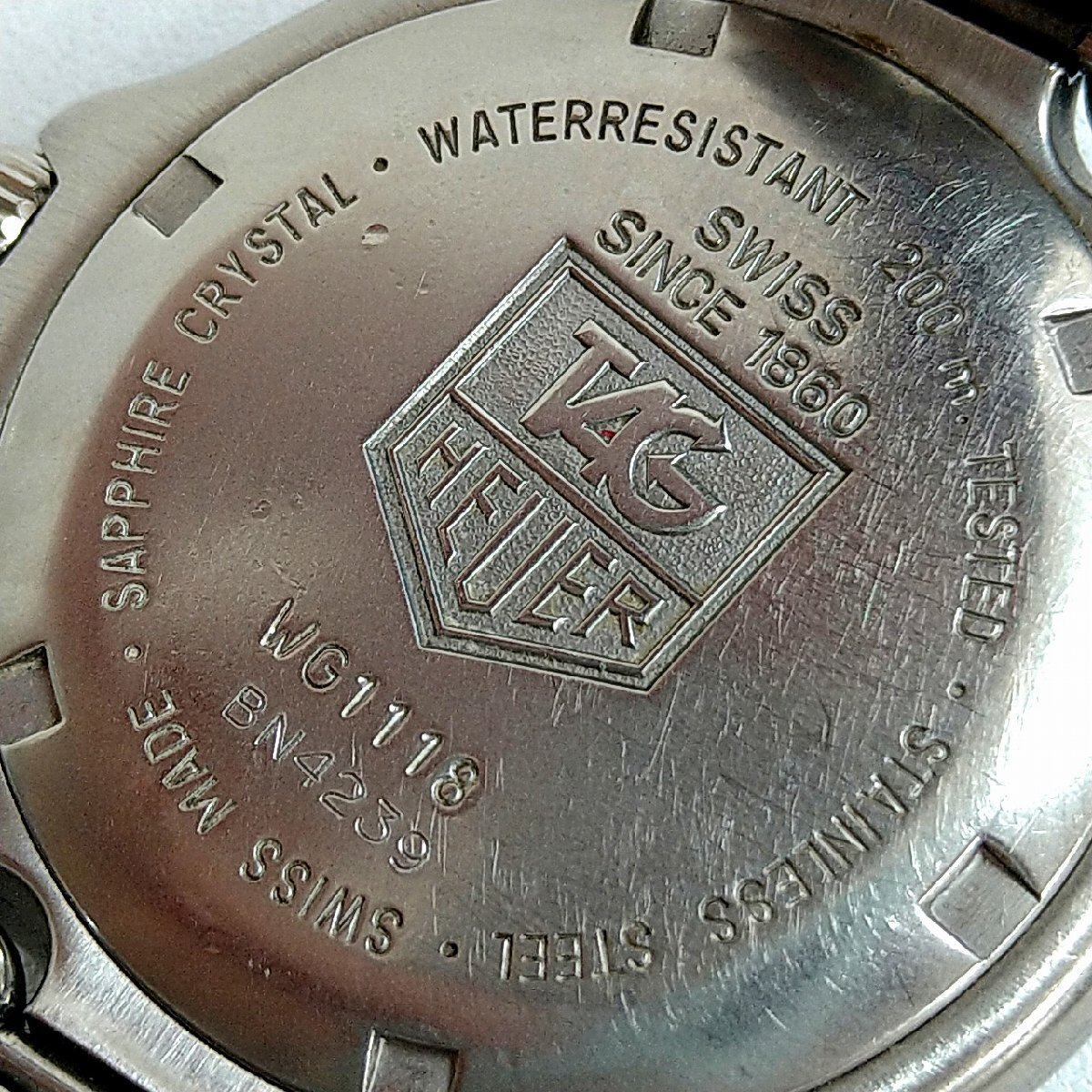 キングラム[09]TAG HEUER タグホイヤー セルプロフェッショナル 200m クォーツ WG1118 ブラック文字盤 メンズ 腕時計 稼動品 365の画像4
