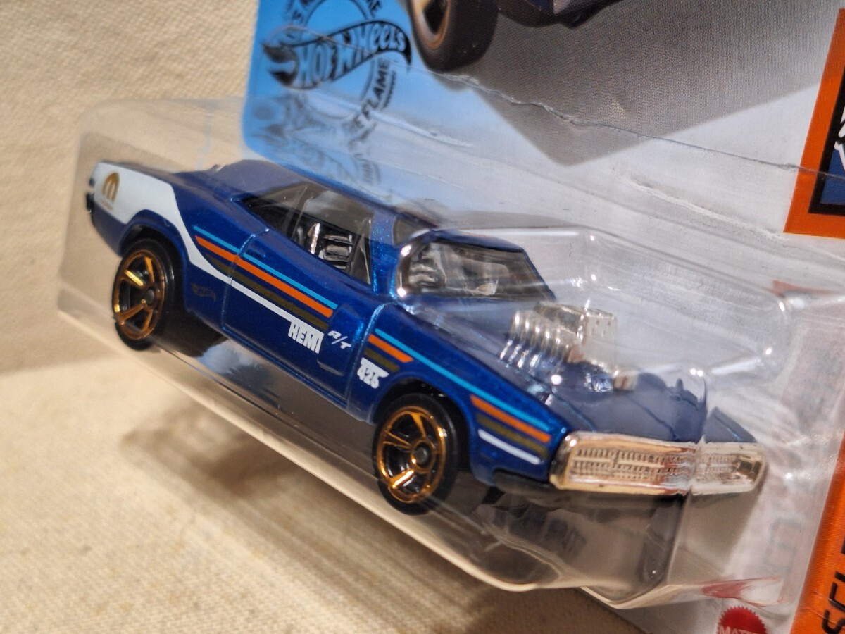 【ホットウィール】　70　DODGE 　CHARGER　 R/T　モパー　ダッジ　チャージャー　 HOT WHEELS_画像1