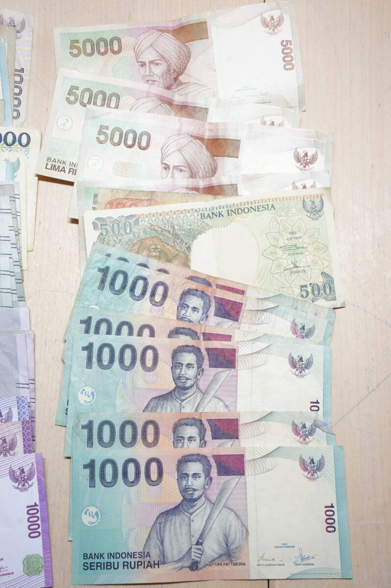 【KN10U】 超大量！ 外国紙幣 旧紙幣 世界の紙幣 いろいろな国 まとめ売り マレーシア 約 598リンギット 他 紙幣 コレクションに_画像7