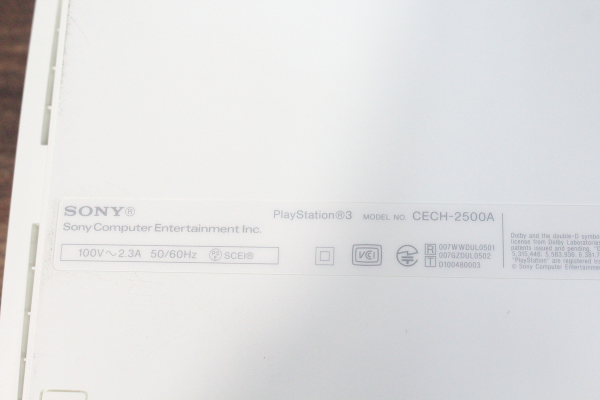 【ト長】SONY ソニー PlayStation3 プレステーション3 PS3 プレステ3 CECH-2500A ゲーム機 ホワイトカラー コントローラー付き IC000IOE68_画像3