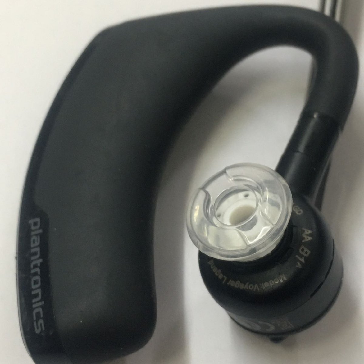 YXS650★中古現状品★ワイヤレスヘッドセットVoyager LEGEND UC プラントロニクスPlantronics Bluetoothヘッドセット 高音質 イヤホの画像2