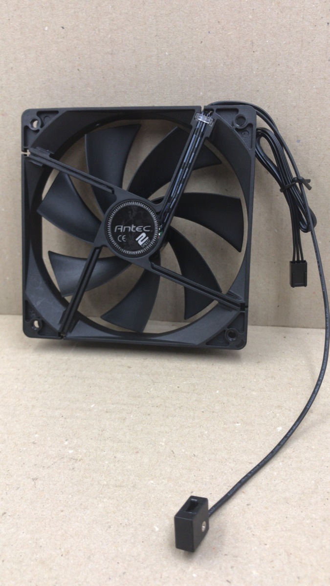 2220017* unused original 2 -step speed adjustment with function Antec PC case fan TWOCOOL fan 120mm