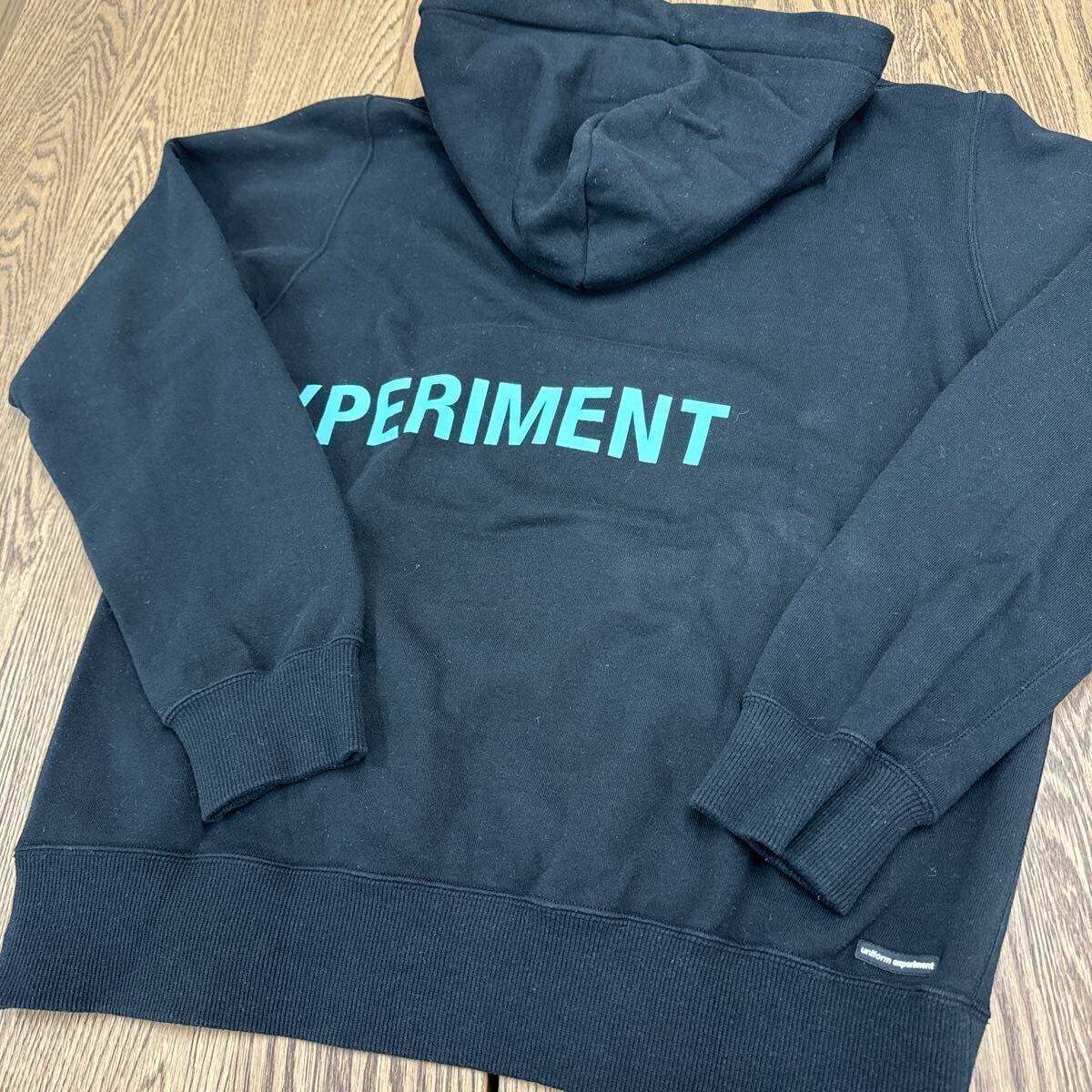 美品 uniform experiment パーカー fragment フーディー スウェット デザイナー は 藤原ヒロシ UE ユニフォームエクスペリメント 22AW _画像2