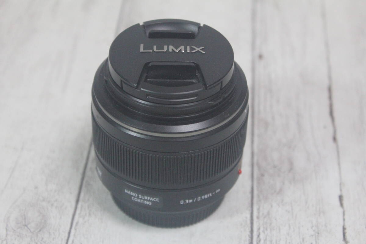 Panasonic レンズ LUMIX LEICA DG SUMMILUX 25mm/F1.4 ASPH. H-X025 パナソニック の画像1