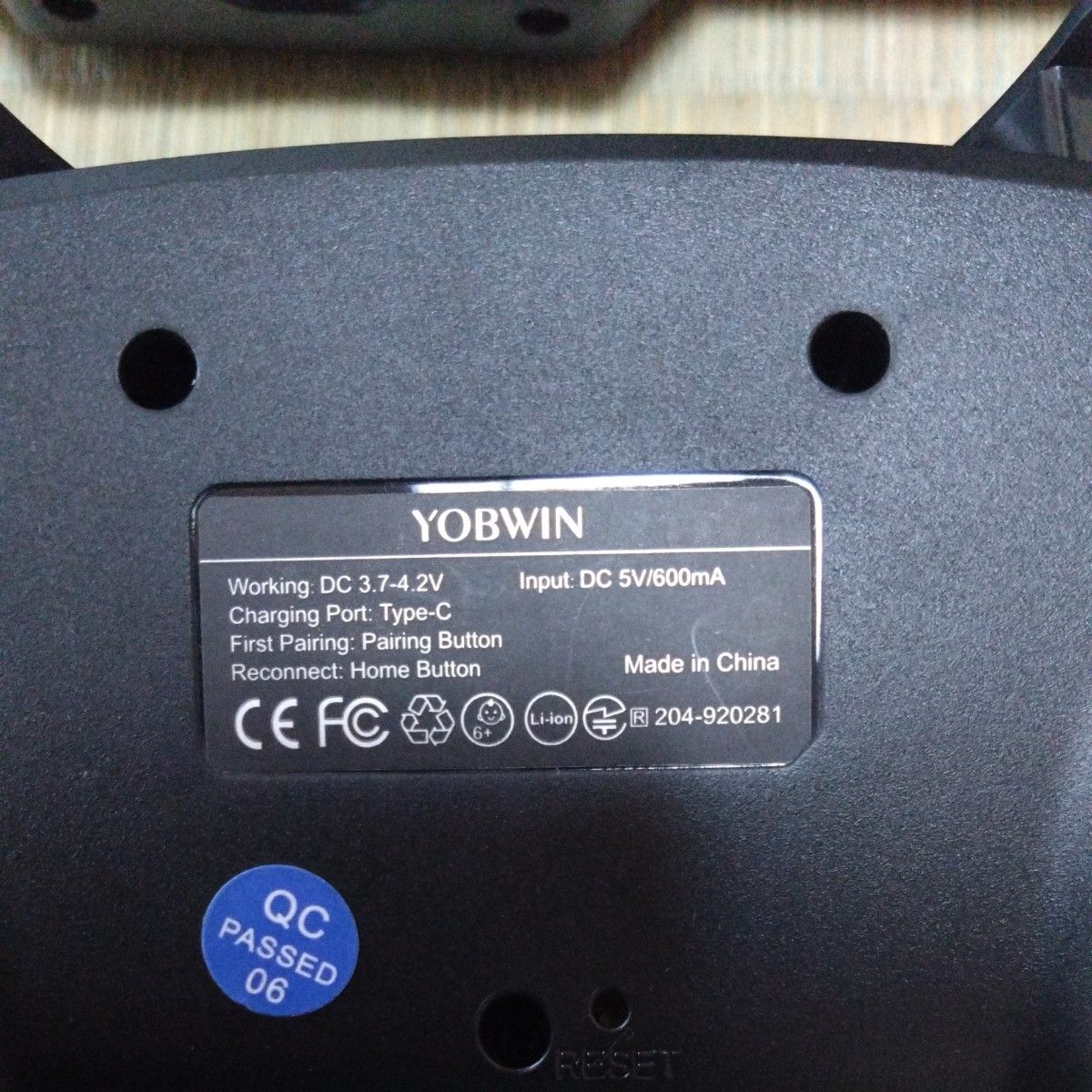 Switch コントローラー　dobe controller yobyin