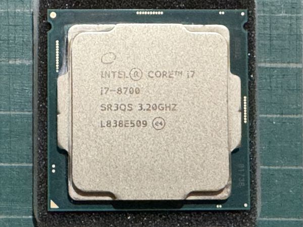 Intel Core i7 - 8700 ③