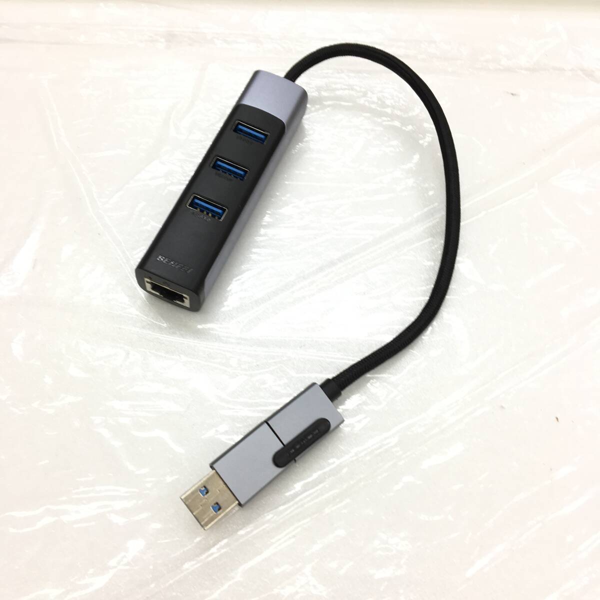 【1円オークション】 BENFEI 2in1 USB C/3.0 有線LANアダプタ、3 USB ポート イーサネットアダプター TS01B001562_画像1