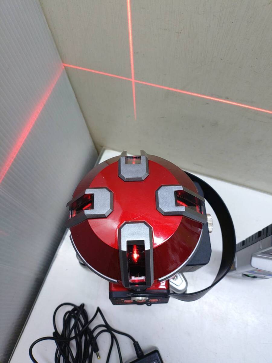 送料無料g30429 Tajima タジマ レーザー 墨出し器 LR-V4H4A ケース 受光機付自動追尾 レザロッサ LASER ROSSA 測定 測量 大工道具 DIY 現状_画像3