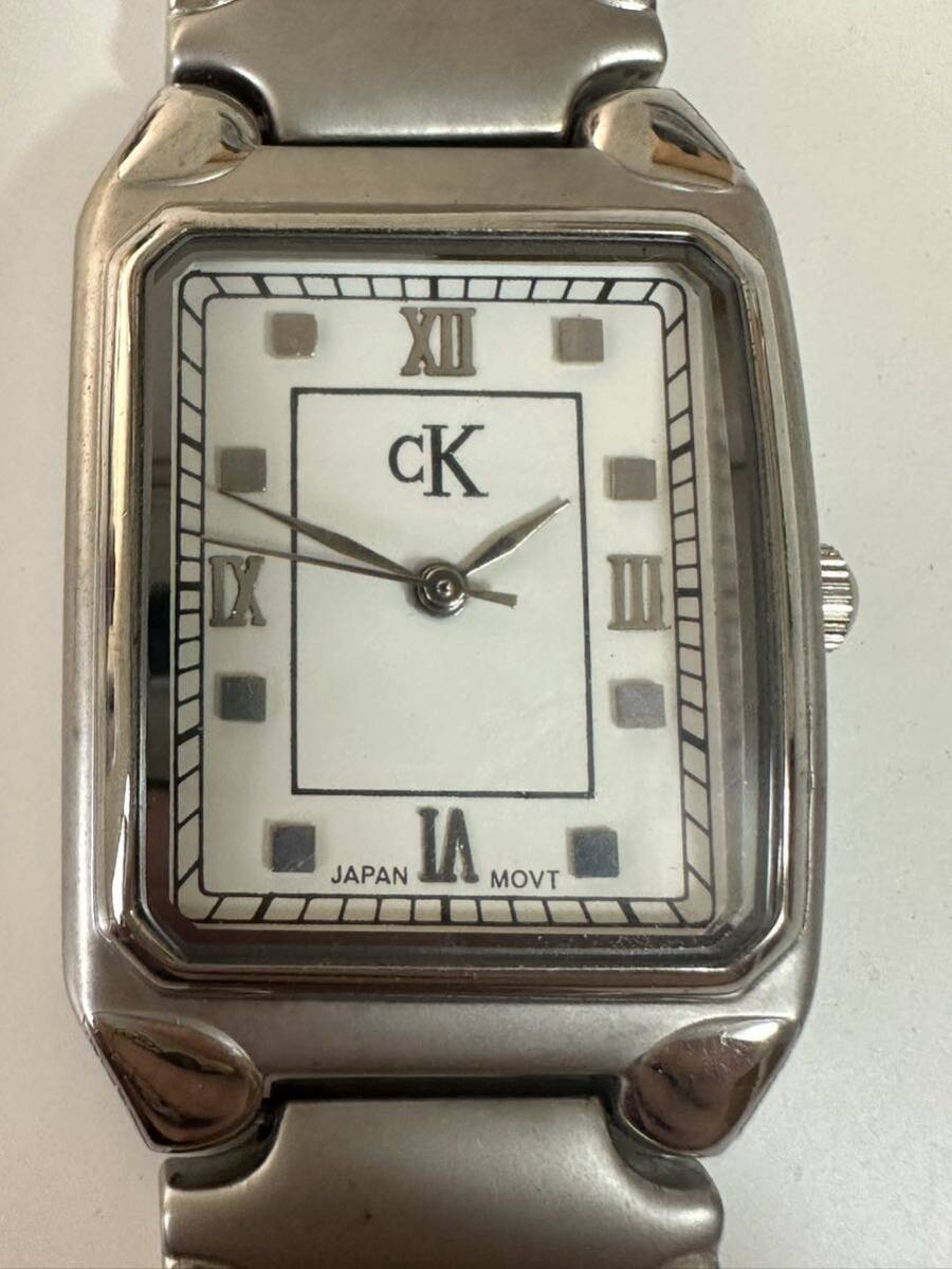 CK カルバンクライン メンズ スクエア クォーツ 腕時計 稼働品 文字盤白の画像2