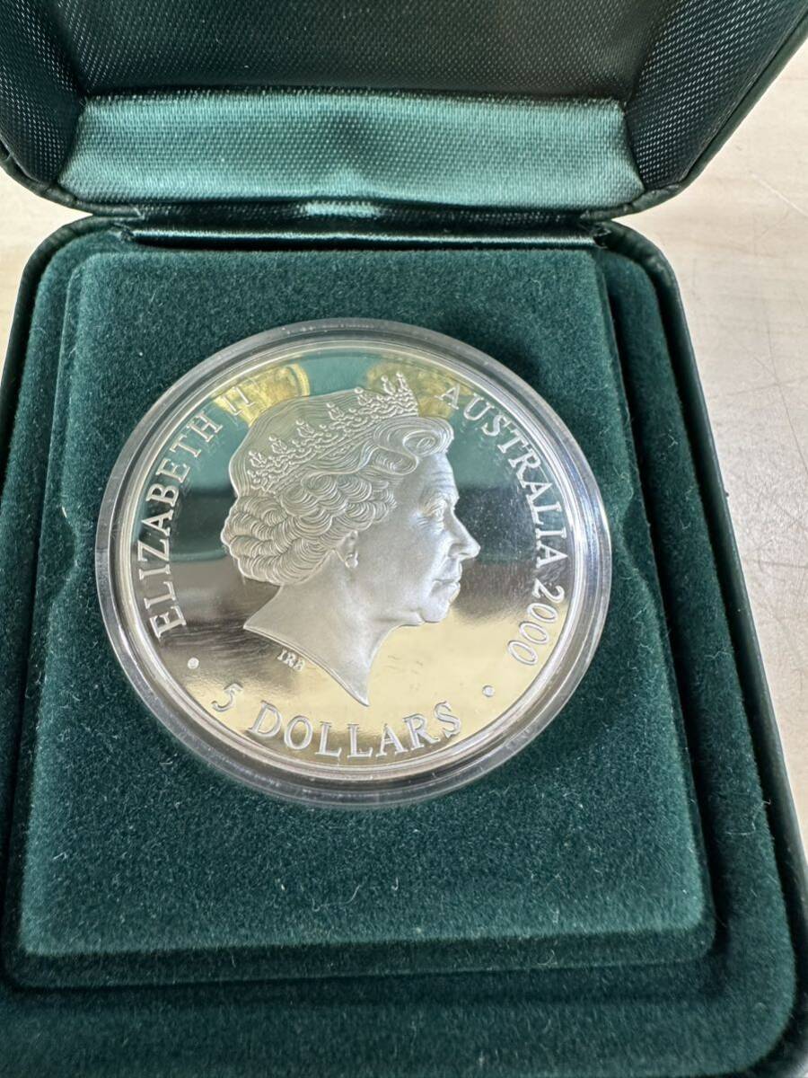 オーストラリア 2000年 エリザベス2世 シドニーオリンピック記念 5ドル 銀貨 保存ケース付_画像2