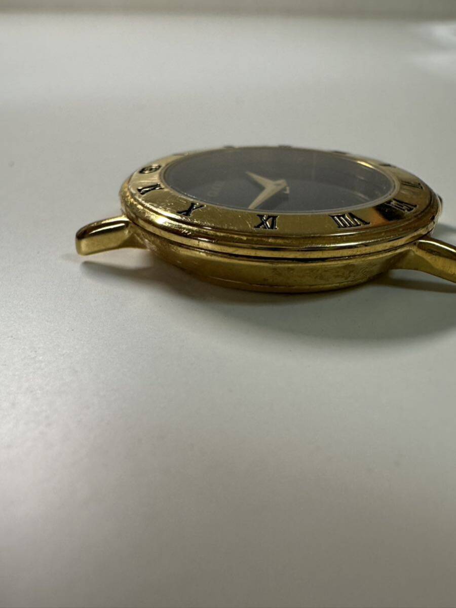 GUCCI グッチ QZ ゴールドカラー 黒文字盤 3000.2L 非稼働品 フェイスのみ レディース 腕時計の画像5