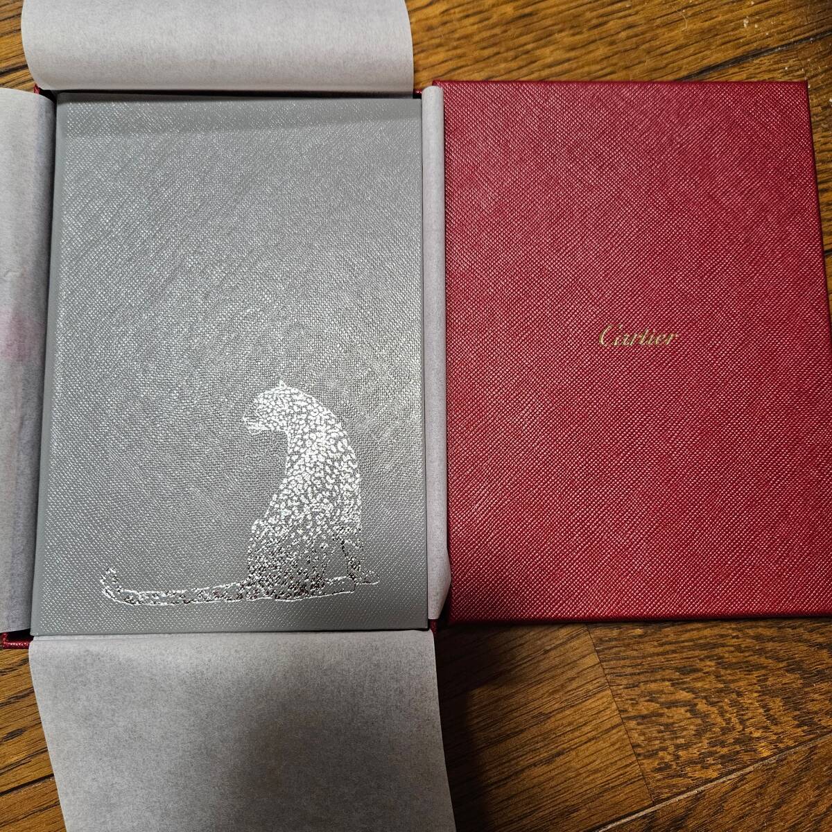 送料無料　新品未使用　カルティエ　Cartier ノート　2冊セット　非売品　ステーショナリー　　メモ帳_画像2