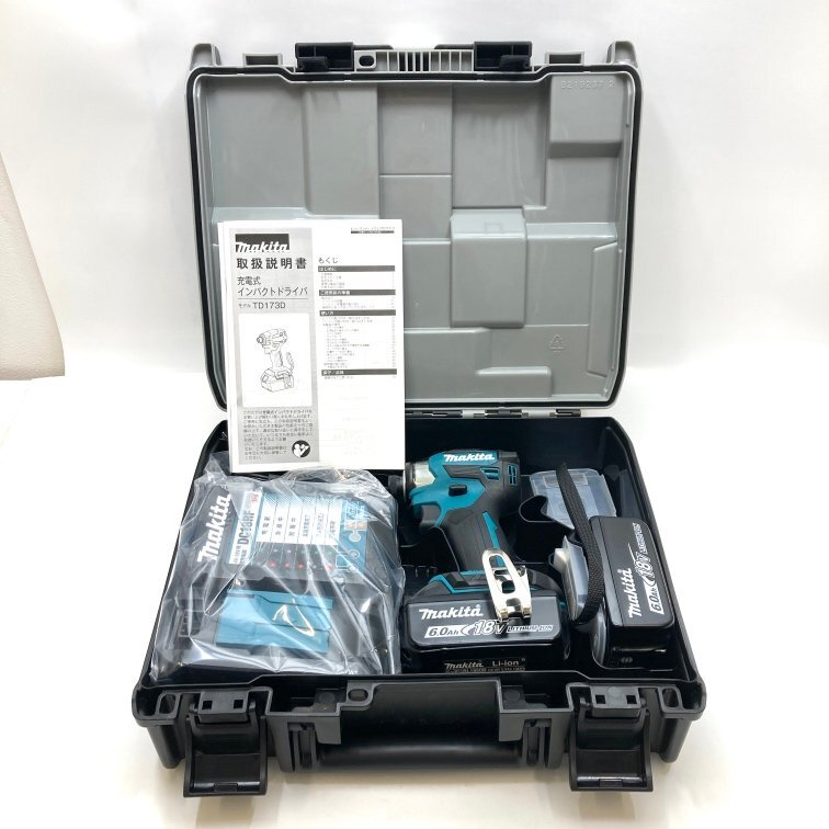 [9304-012] Makita rechargeable impact driver TD173DRGX Makita power tool battery * with charger .[ unused goods ]
