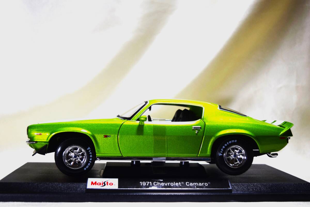 新品マイスト1/18【Maisto】◆1971年式 Chevrolet Camaro/レア◆シボレー/ポルシェ/フェラーリ/BMW/アウディ/オートアート/京商/ブラーゴの画像2