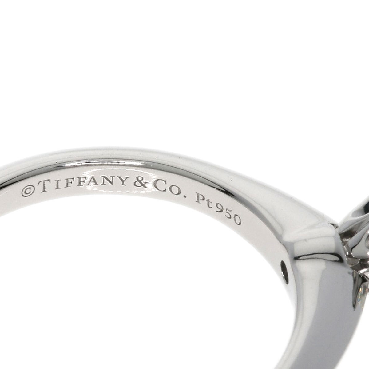 TIFFANY&Co. ティファニー ソリティア ナイフエッジ ダイヤモンド リング・指輪 プラチナPT950 レディース 中古_画像5